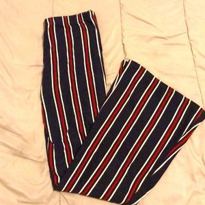 Legging w/ flare at the bottom